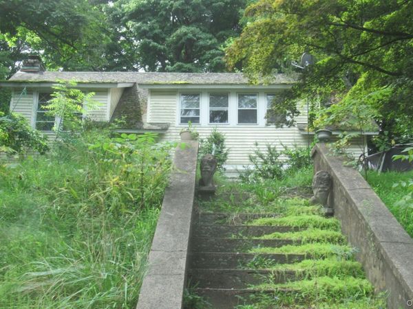 301 Route 32 , Central Valley, NY 10917