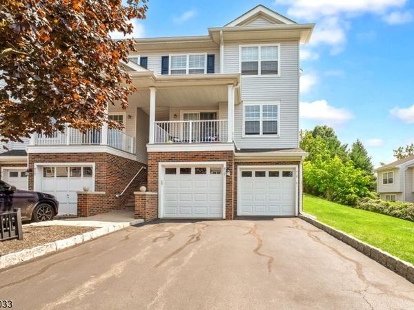 418 Dalton Ct, Denville, NJ 07834