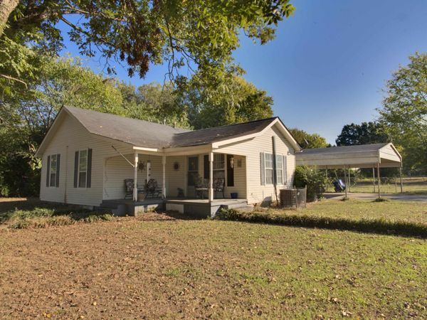 306 Alabama St, Killen, AL 35645