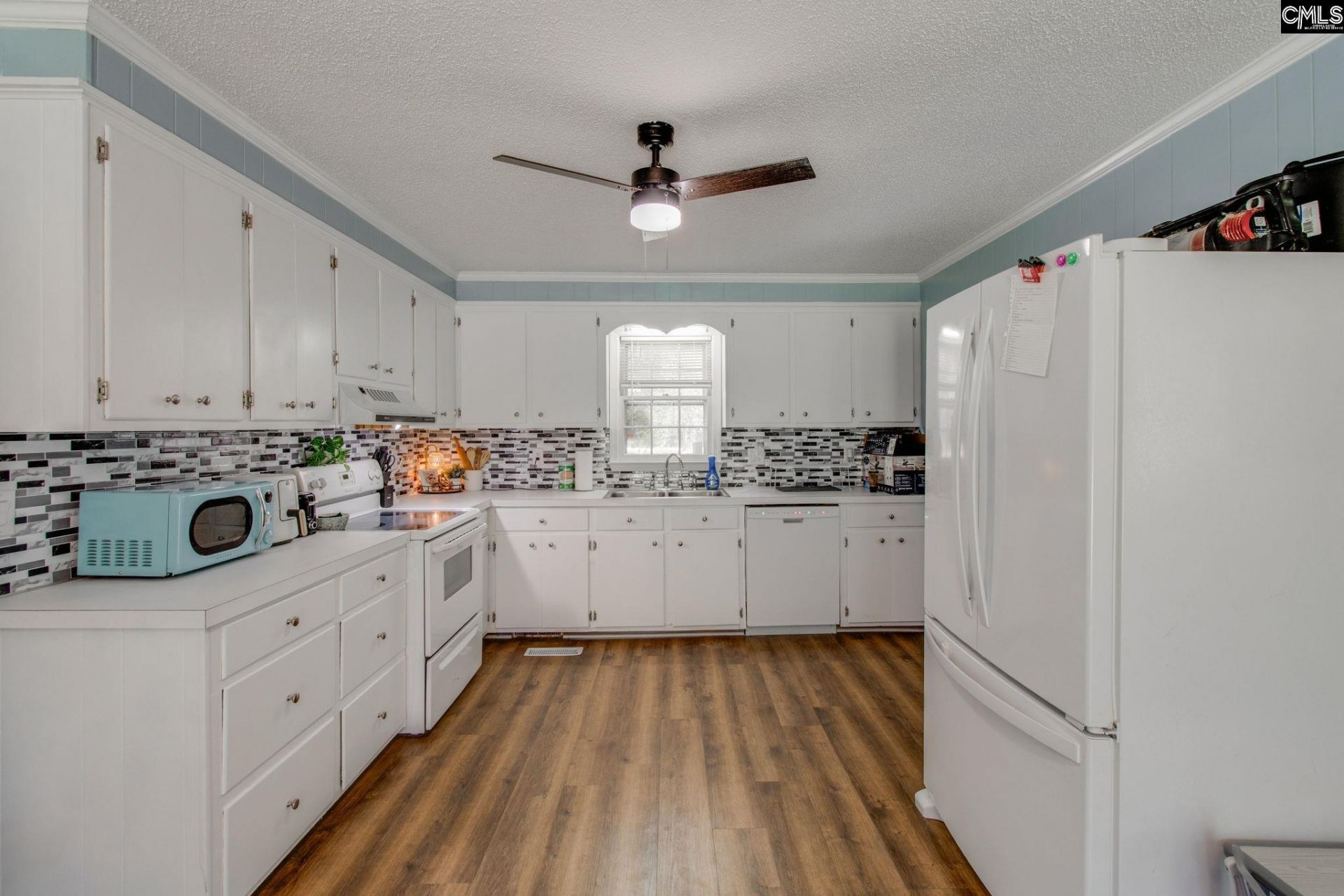 3140 Eydie Street  Photo 7