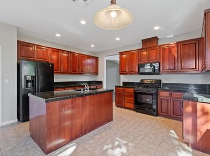 3311 Corinthian Ln, Auburn, CA 95603 Photo