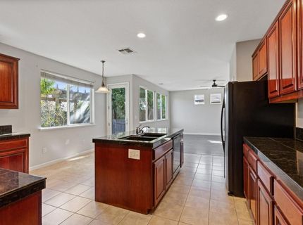 3311 Corinthian Ln, Auburn, CA 95603 Photo