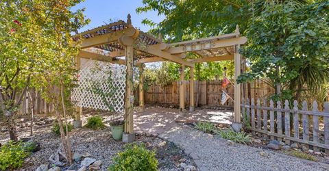 3311 Corinthian Ln, Auburn, CA 95603 Photo