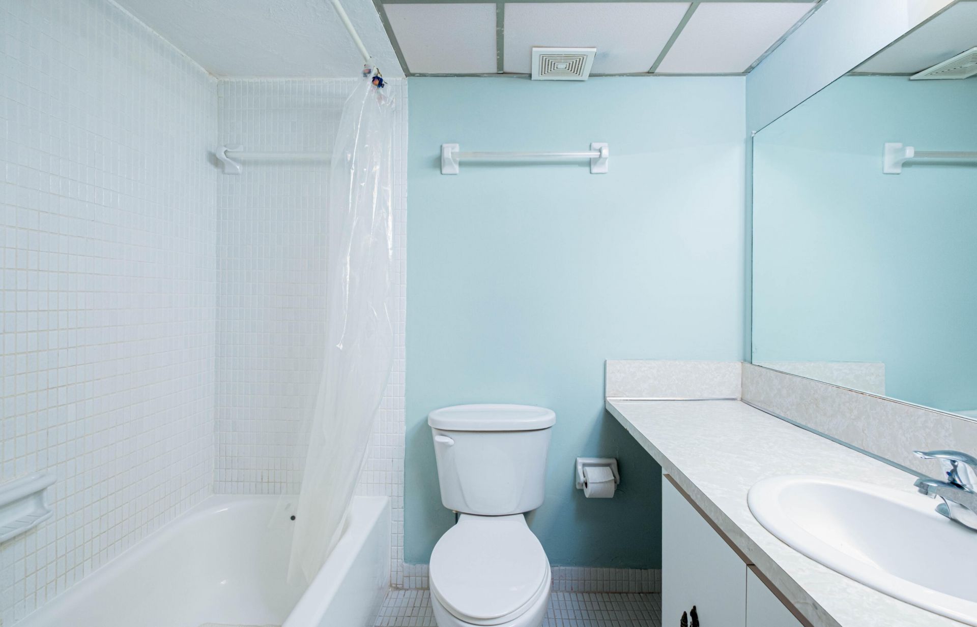 79901 Overseas Highway, Unit 410, Islamorada, FL 33036 Photo