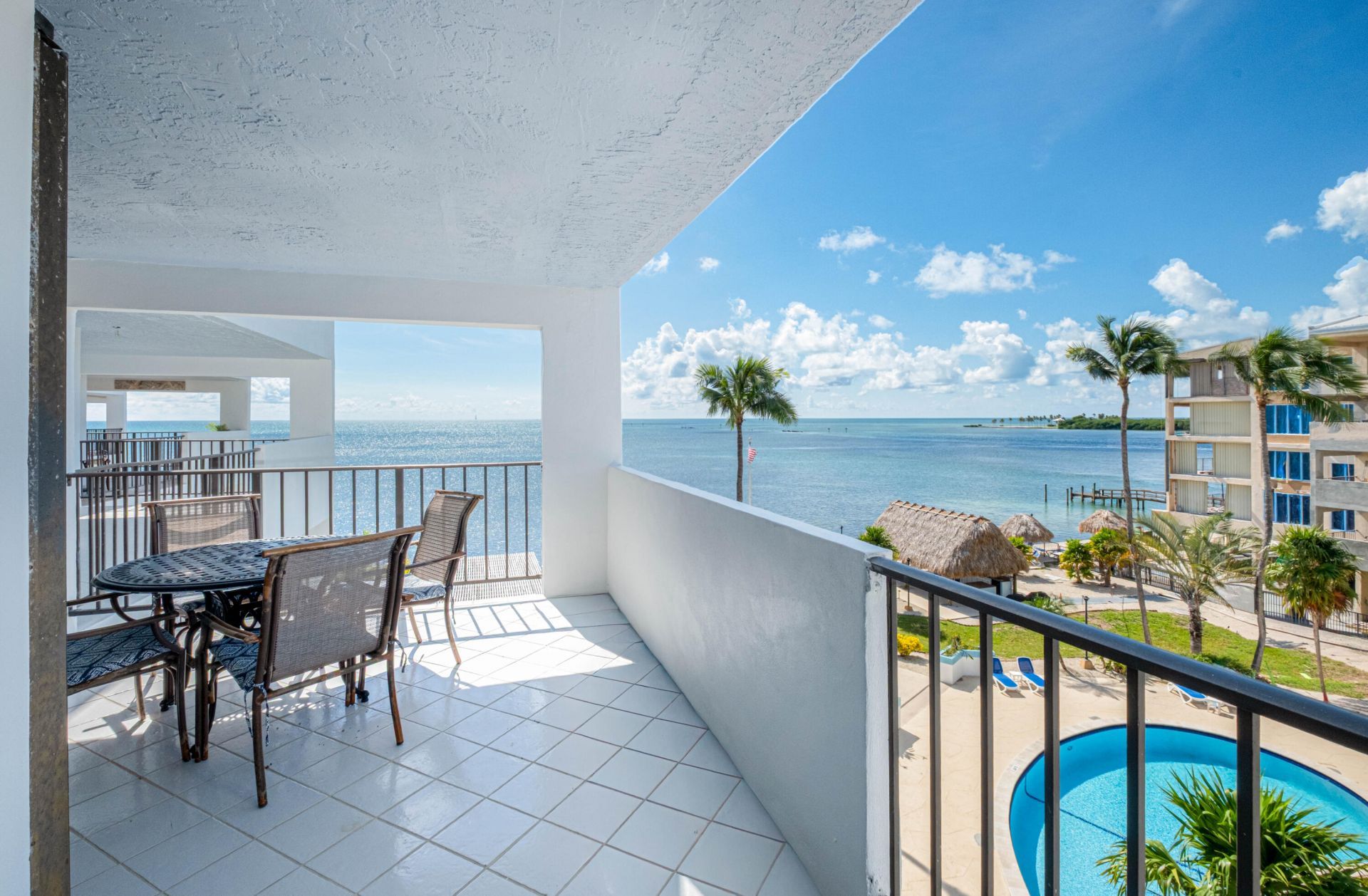 79901 Overseas Highway, Unit 410, Islamorada, FL 33036 Photo