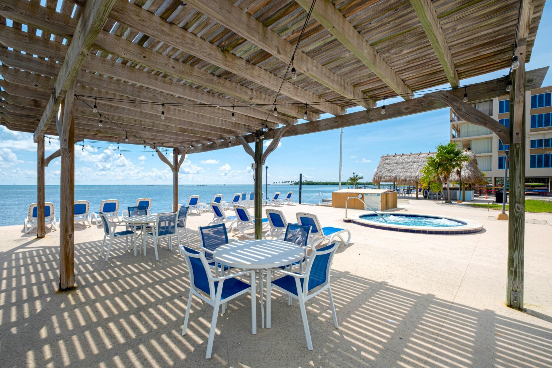 79901 Overseas Highway, Unit 410, Islamorada, FL 33036 Photo