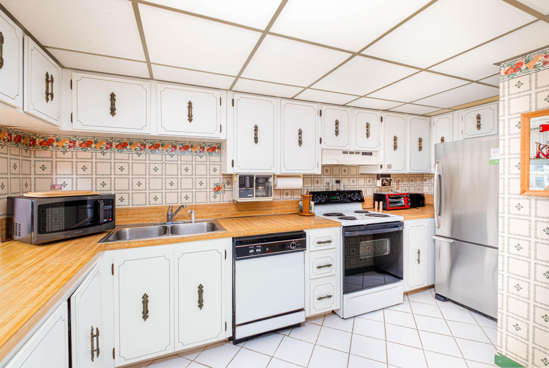 79901 Overseas Highway, Unit 410, Islamorada, FL 33036 Photo