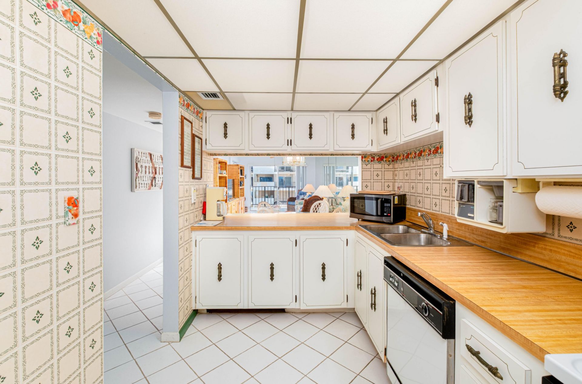 79901 Overseas Highway, Unit 410, Islamorada, FL 33036 Photo