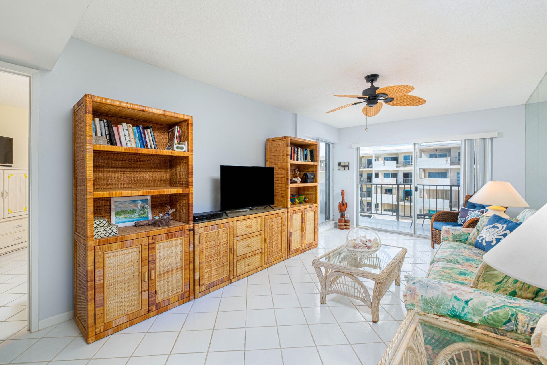 79901 Overseas Highway, Unit 410, Islamorada, FL 33036 Photo