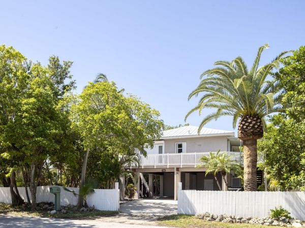 750 Prado Circle, Big Coppitt, FL 33040