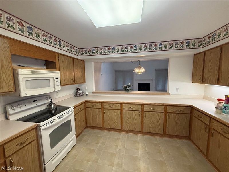 107 Fox Hollow Court, Unit 107, Mayfield Heights, OH 44124 Photo 8