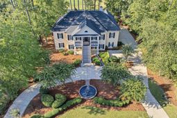 305 Redbay Road  photo 4