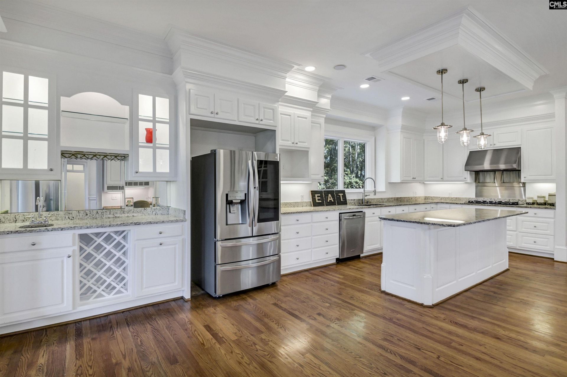 305 Redbay Road  Photo 18