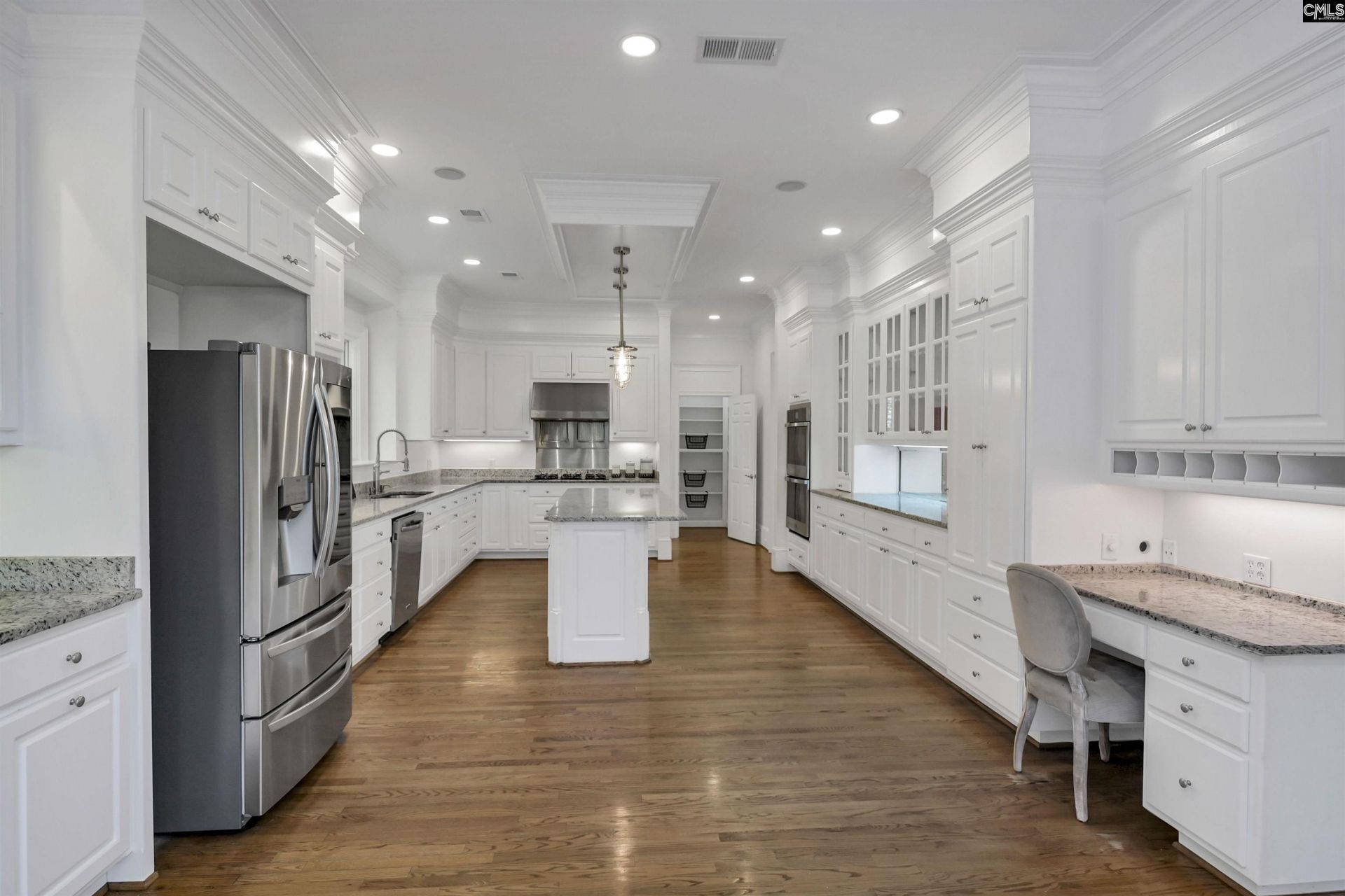 305 Redbay Road  Photo 19
