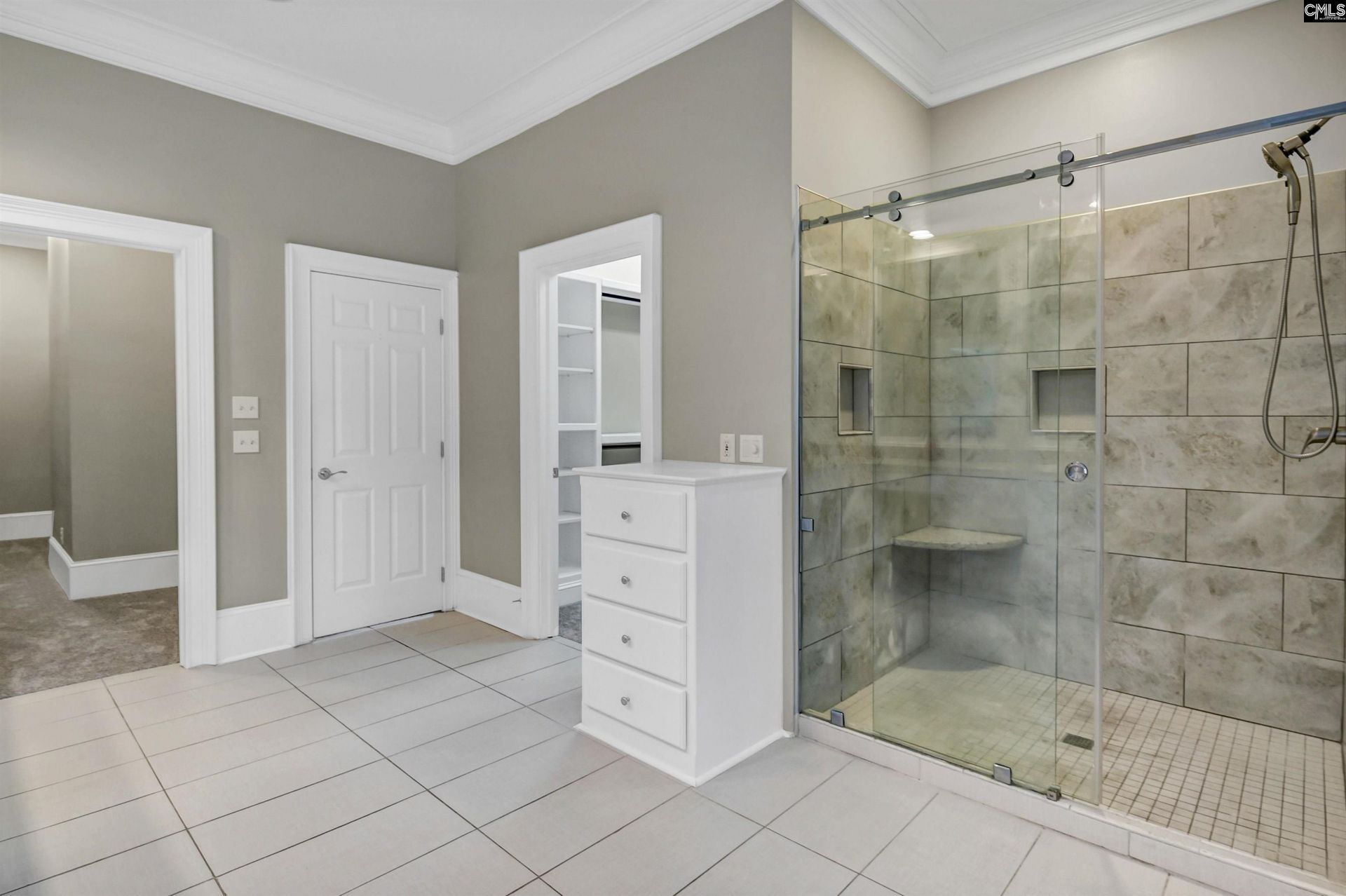 305 Redbay Road  Photo 34