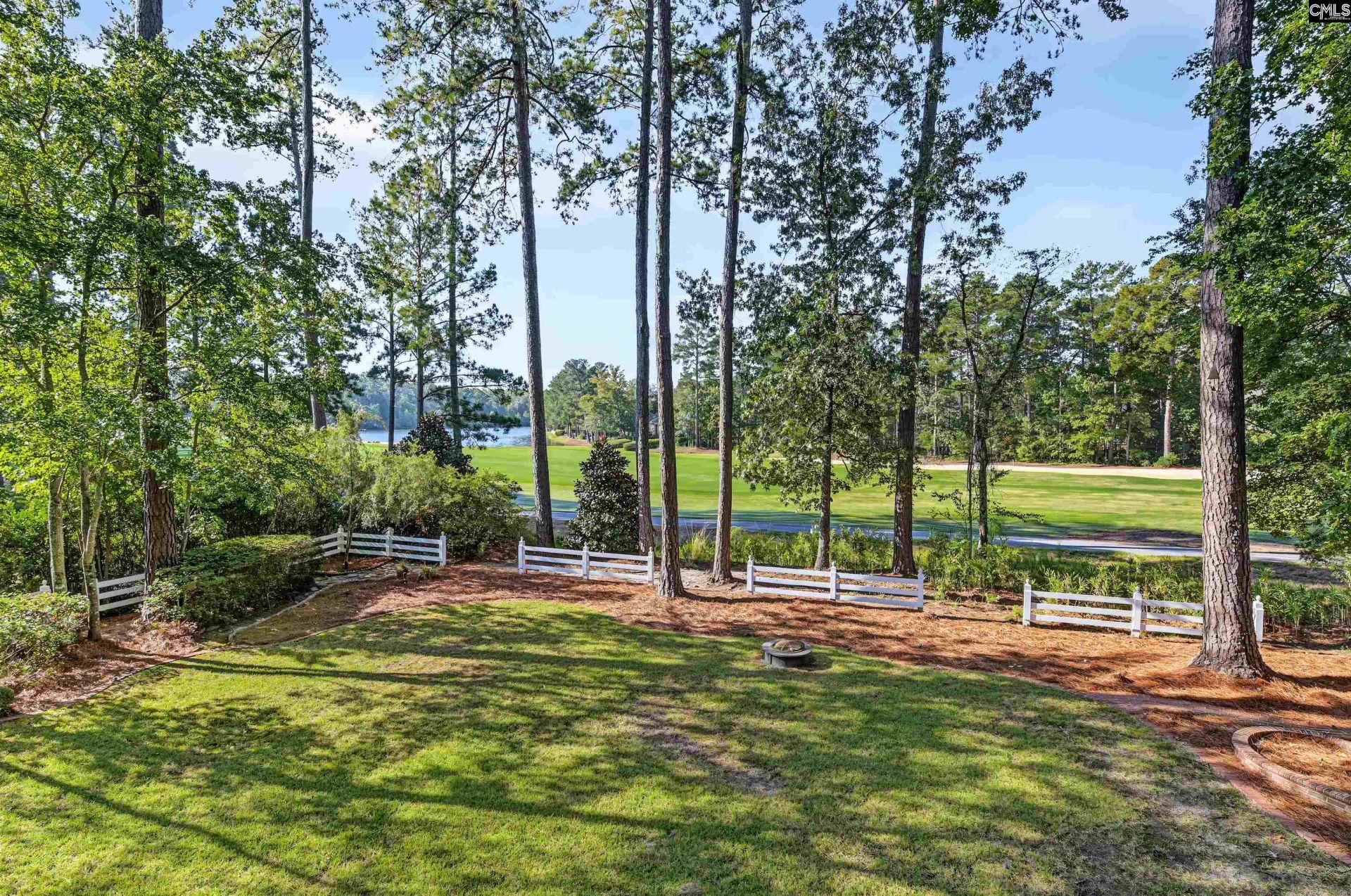 305 Redbay Road  Photo 9