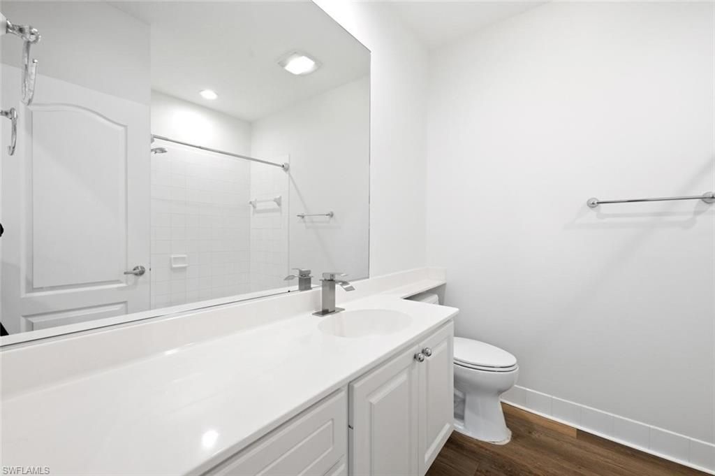 5729 Cove Cir , Unit 34, Naples, FL 34119 Photo