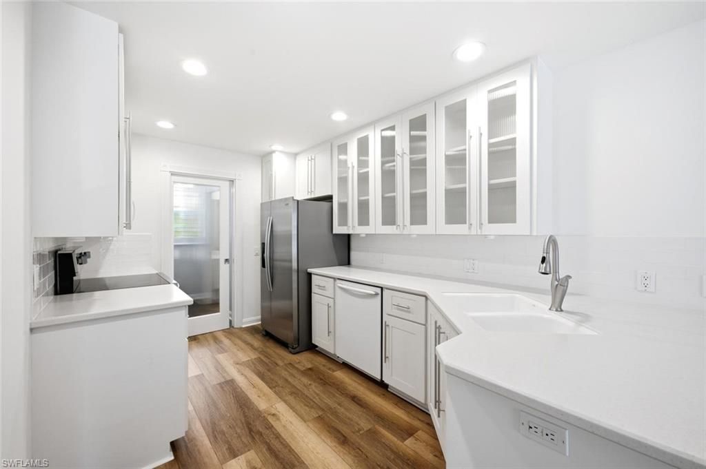 5729 Cove Cir , Unit 34, Naples, FL 34119 Photo