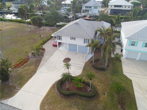 Main Photo