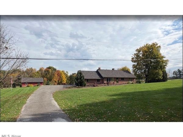 47156 Bell School Road, East Liverpool, OH 43920