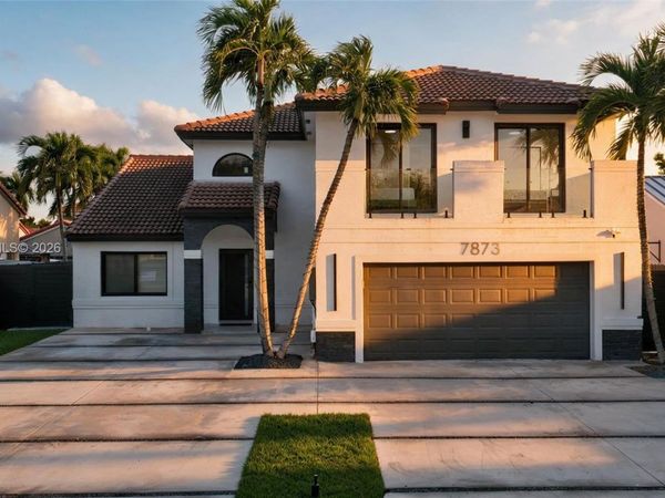 7873 SW 161st Pl , Miami, FL 33193