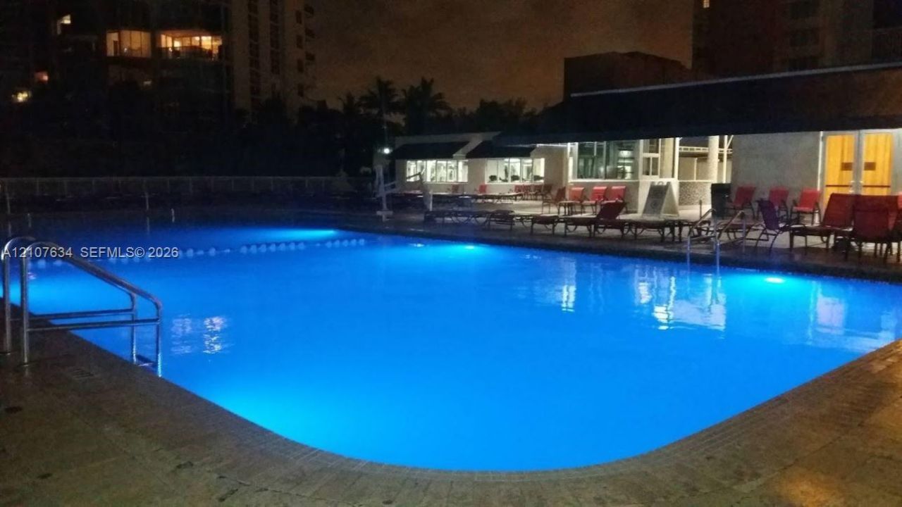 19201 Collins Ave , Unit 941, Sunny Isles Beach, FL 33160 Photo
