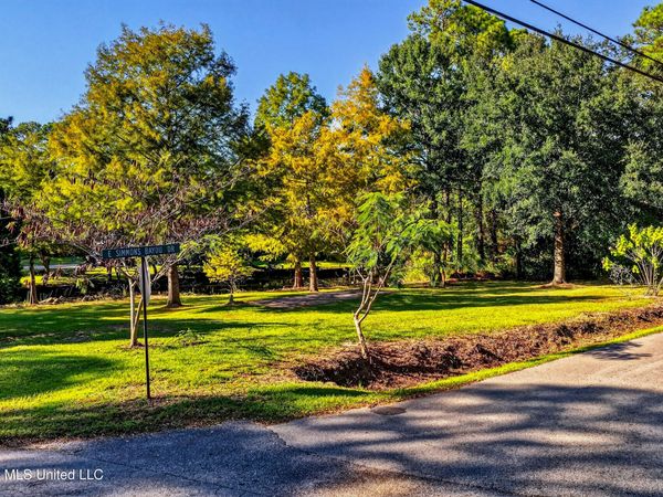 E Simmons Bayou Drive, Ocean Springs, MS 39564
