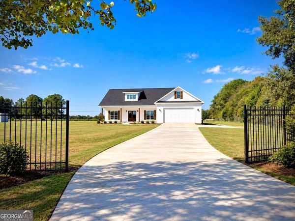 506 Clearwater Circle, Dublin, GA 31021