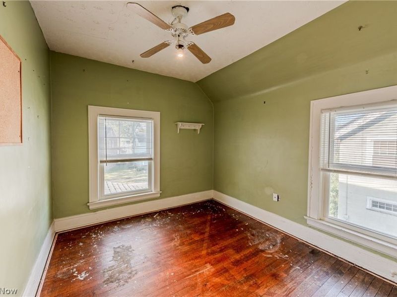 2177 Warren Road, Lakewood, OH 44107 Photo 12