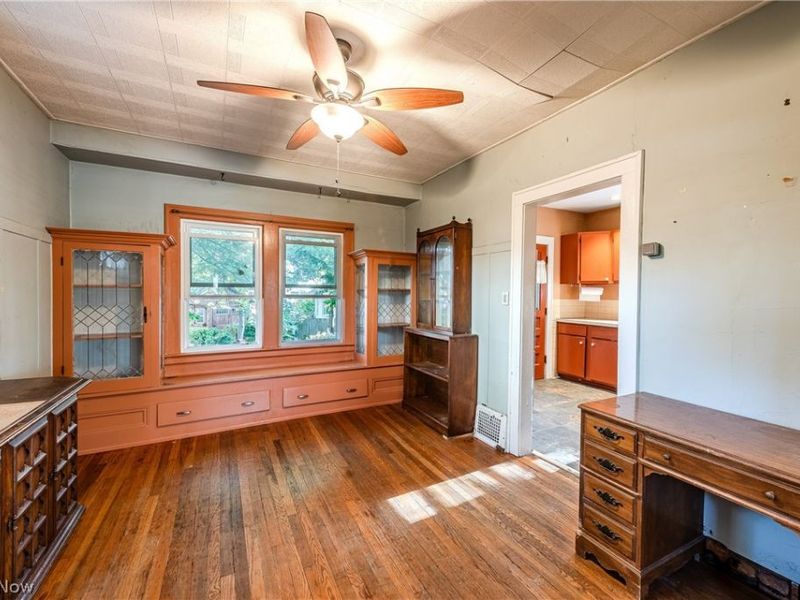 2177 Warren Road, Lakewood, OH 44107 Photo 8