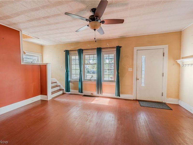 2177 Warren Road, Lakewood, OH 44107 Photo 9
