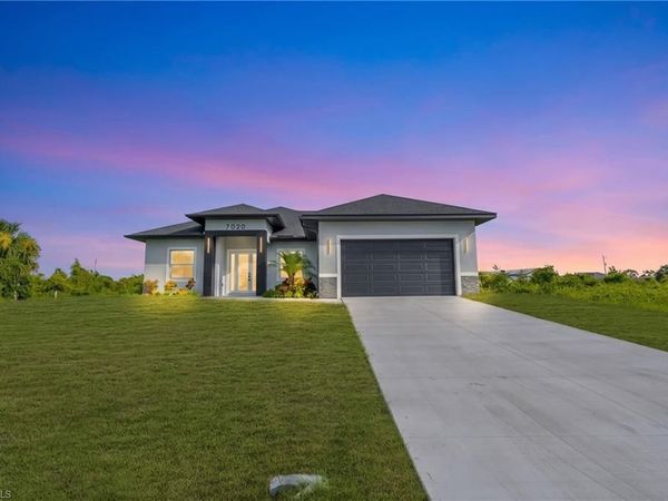 7020 Burma CIR , LABELLE, FL 33935
