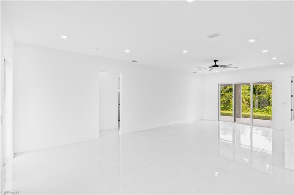 7020 Burma Cir , Labelle, FL 33935 Photo
