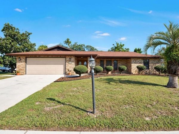 902 VICKSBURG STREET STREET , DELTONA, FL 32725