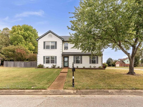10 OAKLAND WOODS CV, Oakland, TN 38060