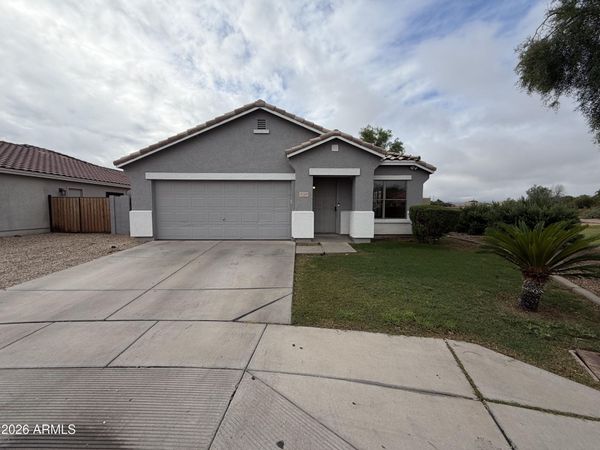 9729 W CORDES Road, Tolleson, AZ 85353