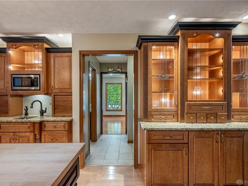 2235 Shadowood Circle, Bellbrook, OH 45305 Photo 20