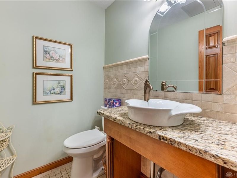 2235 Shadowood Circle, Bellbrook, OH 45305 Photo 27