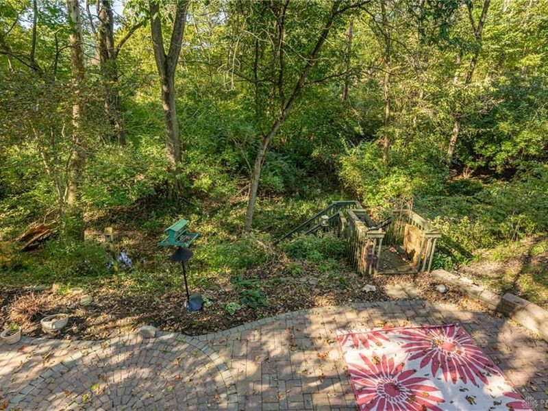 2235 Shadowood Circle, Bellbrook, OH 45305 Photo 55