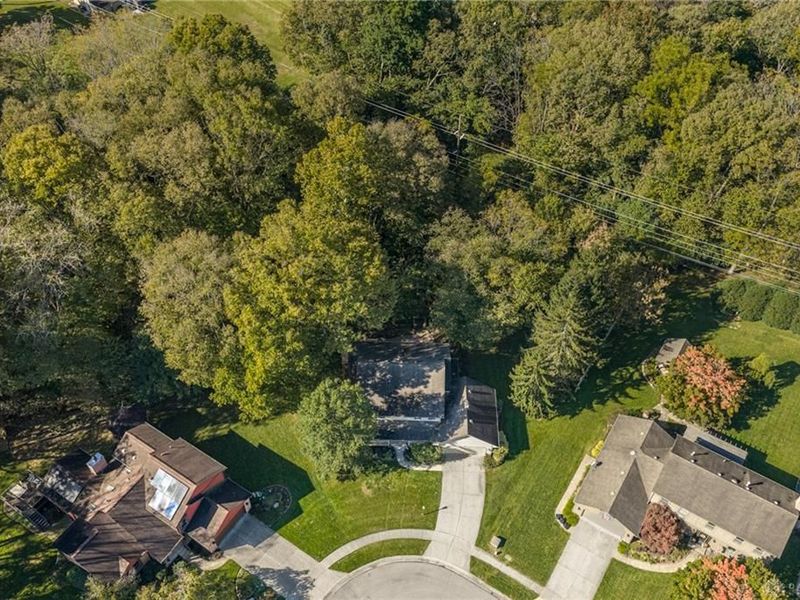 2235 Shadowood Circle, Bellbrook, OH 45305 Photo 65