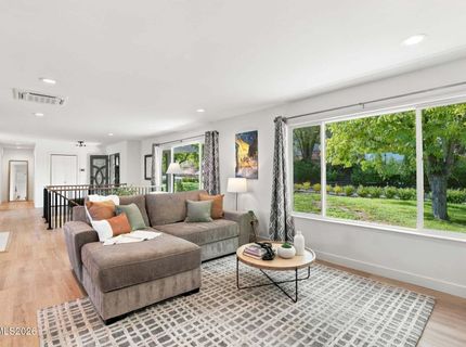2060 Skyline Boulevard, Reno, NV 89509 Photo