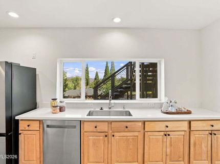2060 Skyline Boulevard, Reno, NV 89509 Photo