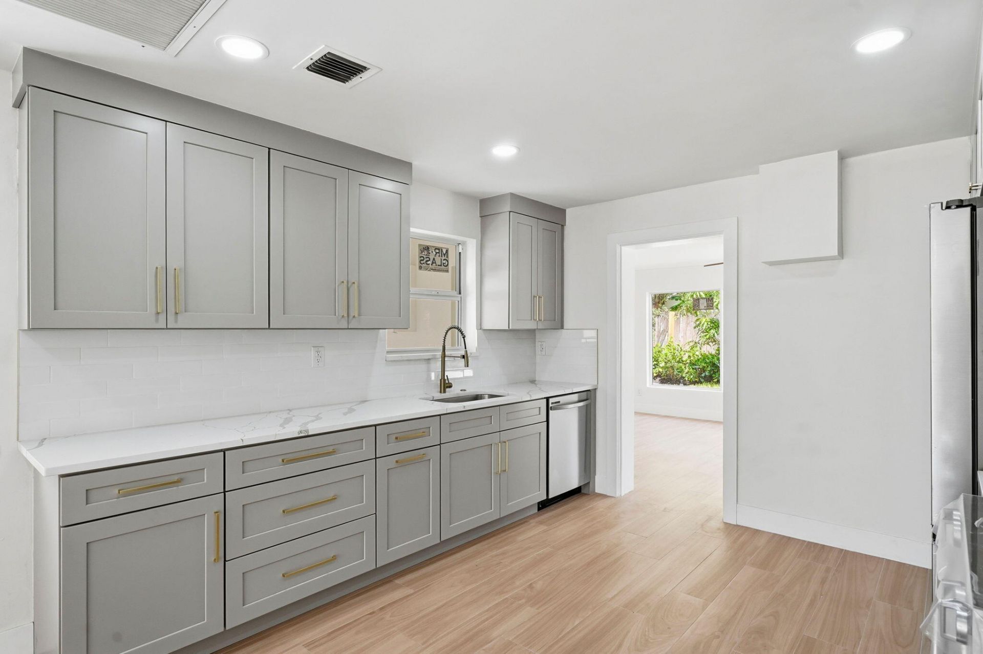 1023 Andrews Road, West Palm Beach, FL 33405 Photo