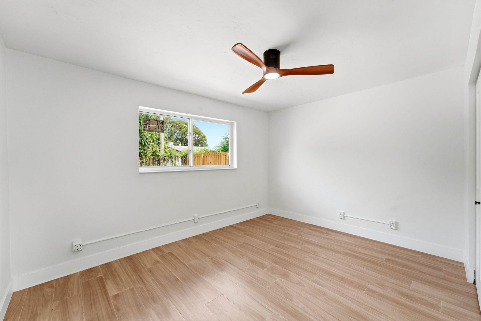 1023 Andrews Road, West Palm Beach, FL 33405 Photo