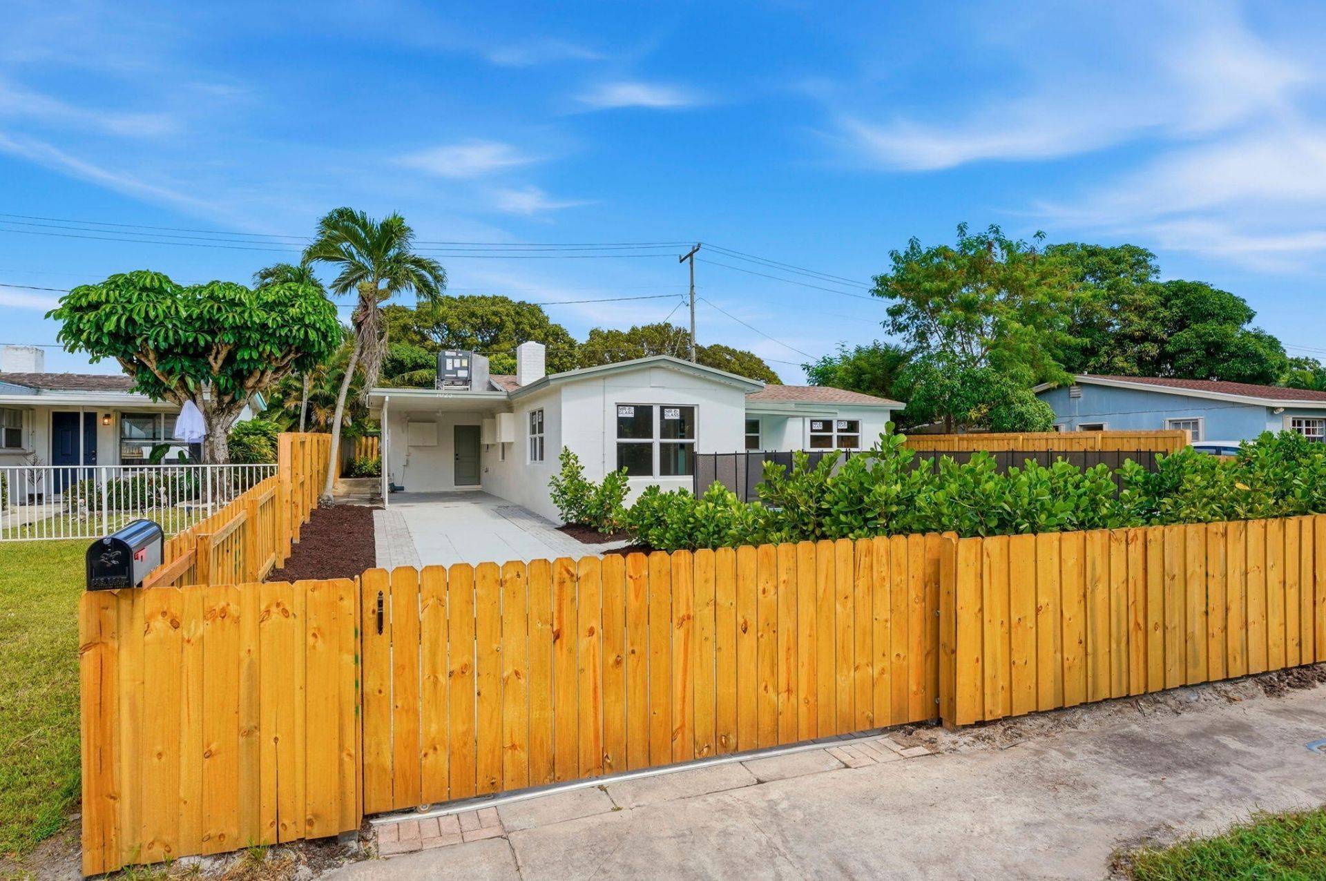 1023 Andrews Road, West Palm Beach, FL 33405 Photo