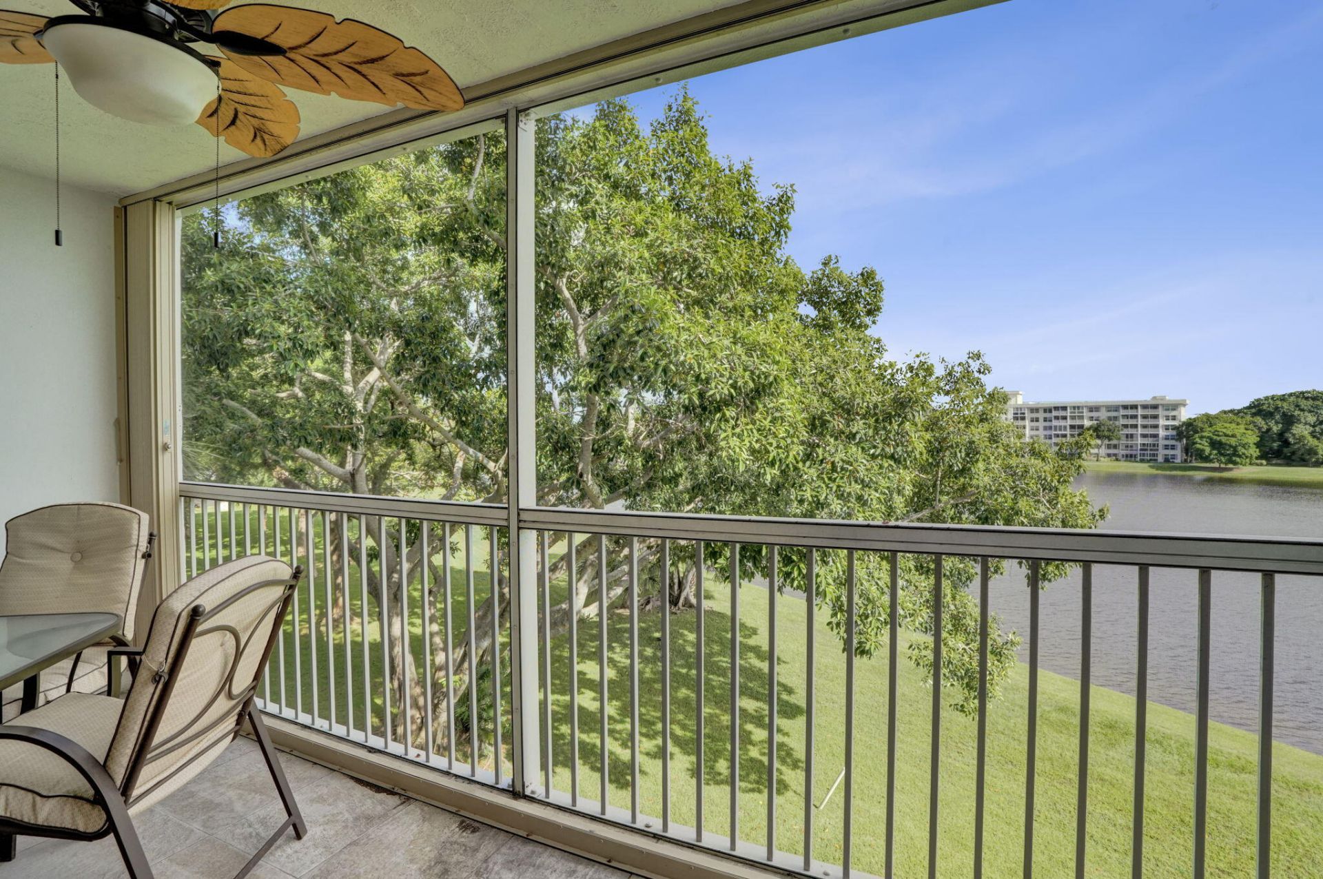 2940 N Course Drive, Unit 401, Pompano Beach, FL 33069 Photo