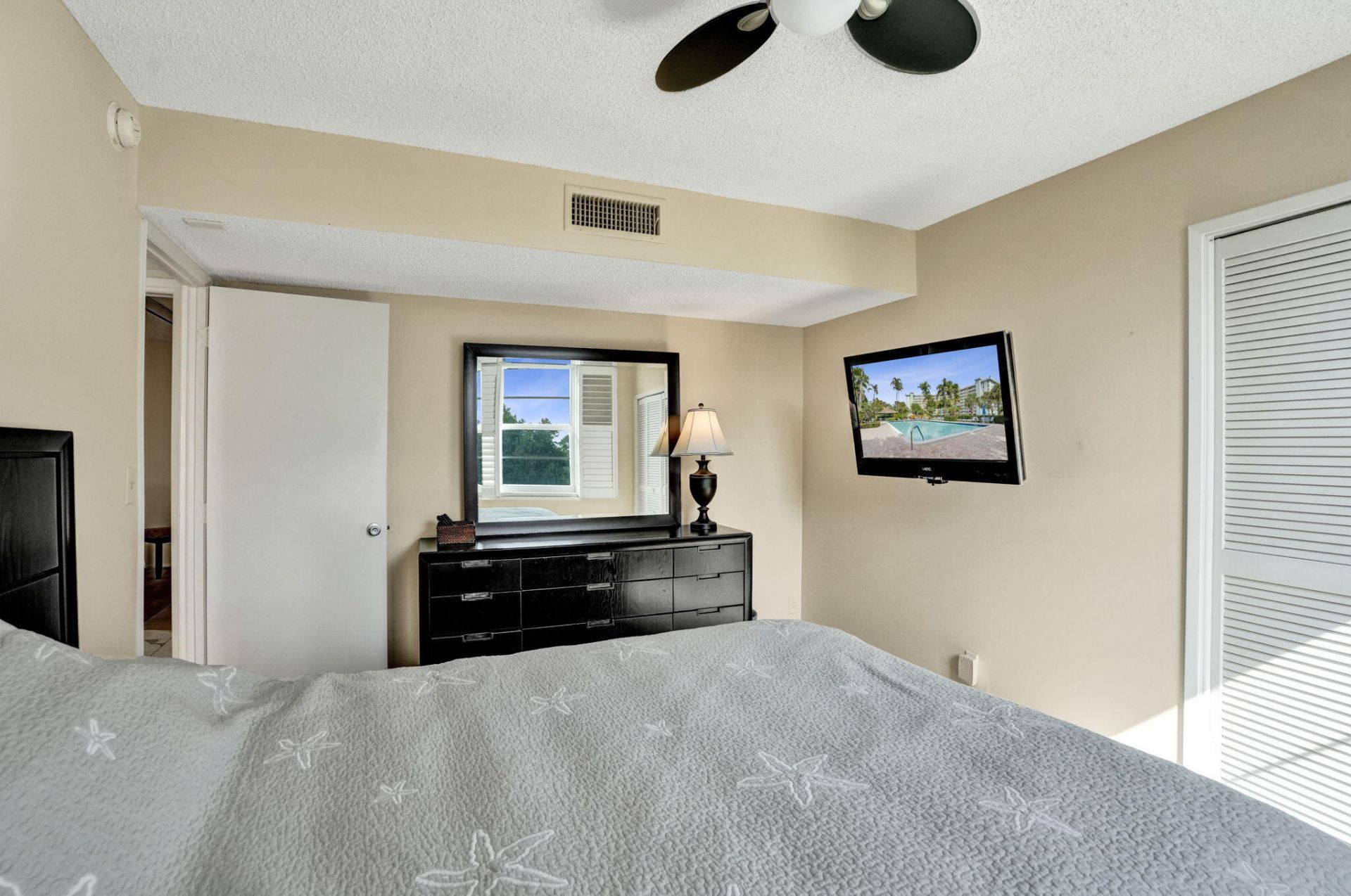 2940 N Course Drive, Unit 401, Pompano Beach, FL 33069 Photo