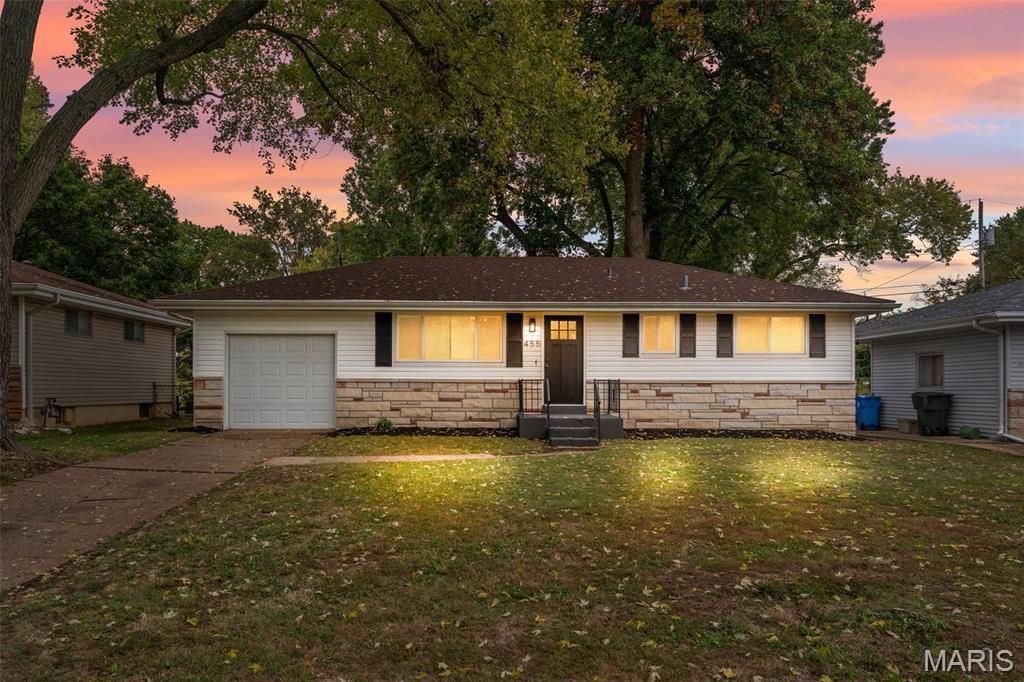 455 Myrtle Drive , Florissant, MO 63031 Main Photo