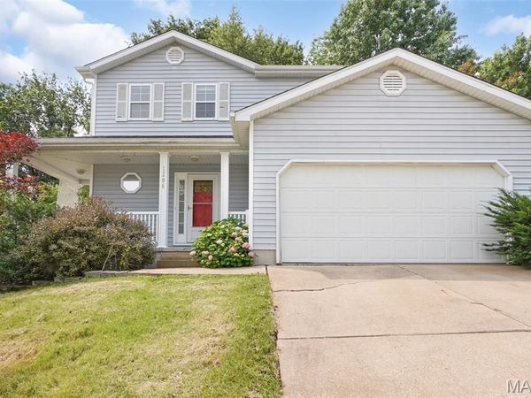 1206 Deer Run Drive, Washington, MO 63090