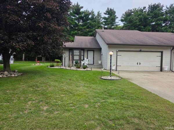 1630 Pine Ridge Court, Elkhart, IN 46514